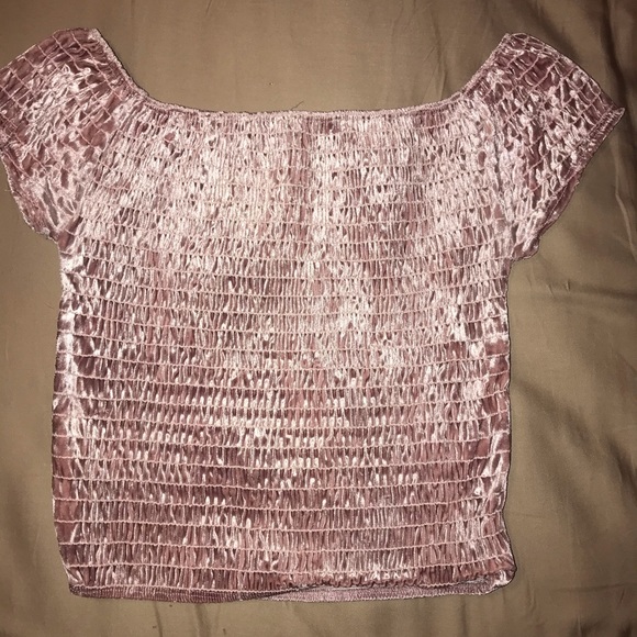 Off the shoulder top - Picture 3 of 4